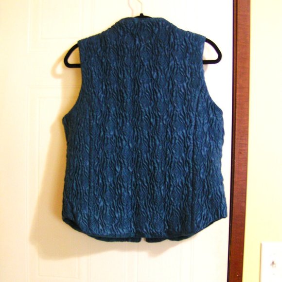 INDIGO BLUE QUILTED ROSE ZIP VEST M - Picture 2 of 2